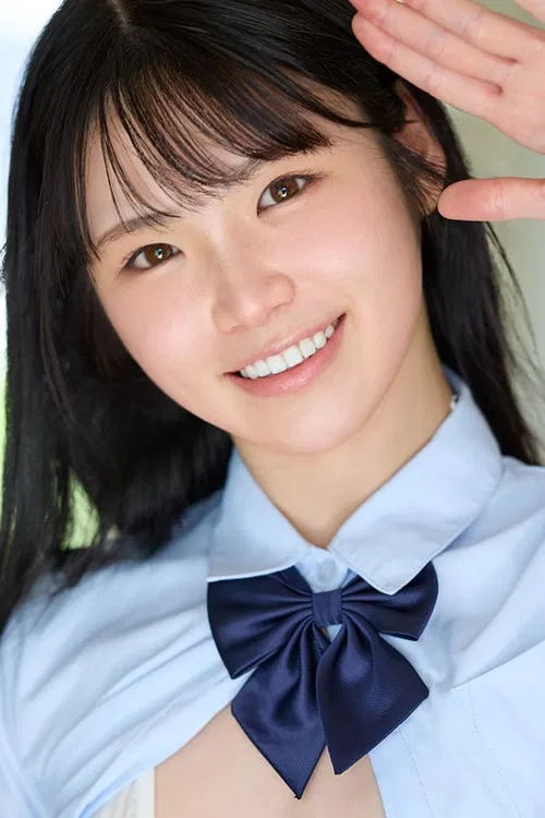 Momona Sakura profile