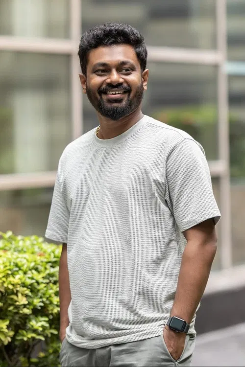 Vinayak Chandrasekaran profile