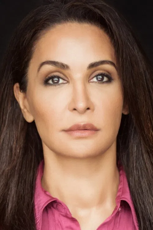 Mitra Lohrasb profile