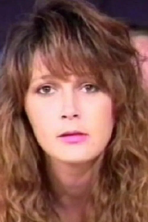 Tess Newheart profile