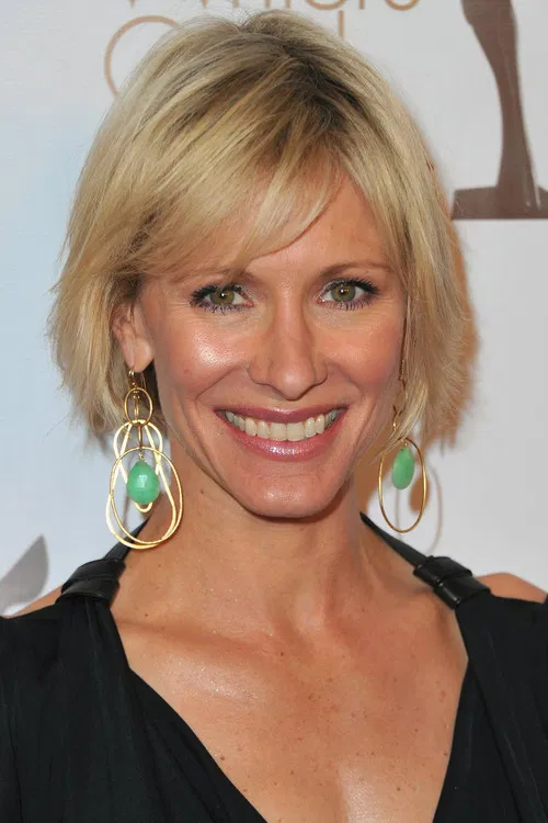 Kelley Menighan Hensley profile