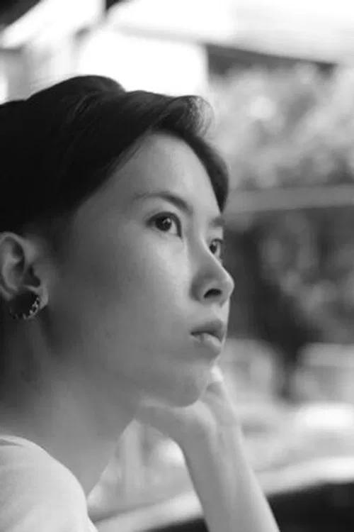 Zoe Weng Yu-Tong profile