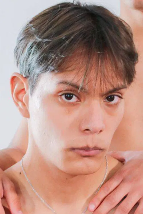 Santi Gollen profile