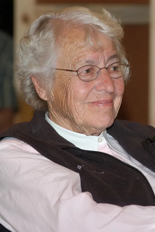 Nina Leopold Bradley profile