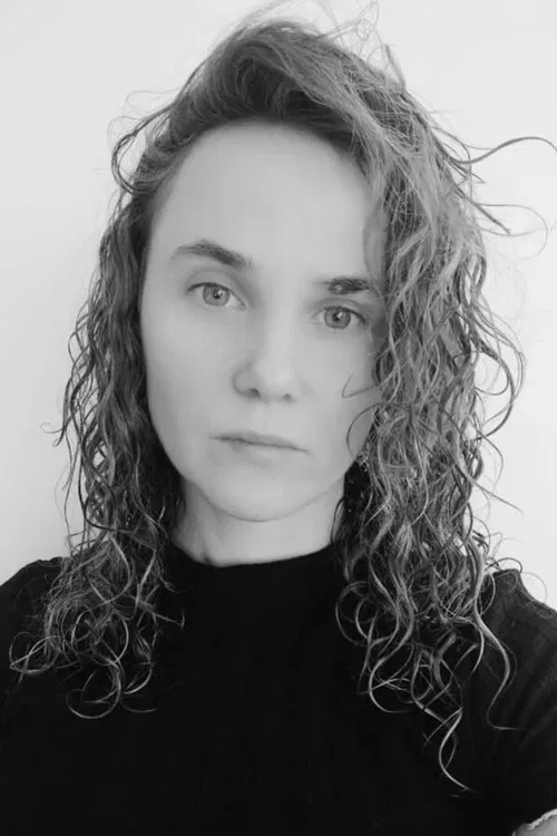 Romina Vlachoff profile