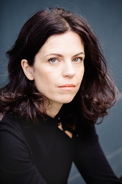 Caroline Stas profile