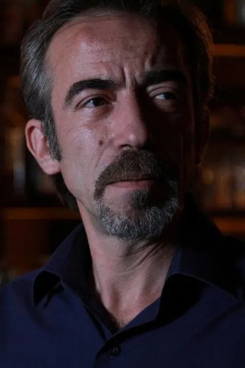 Kostas Kontaratos profile