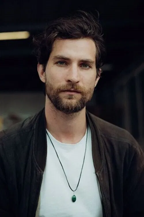 Yasmani Stambader profile