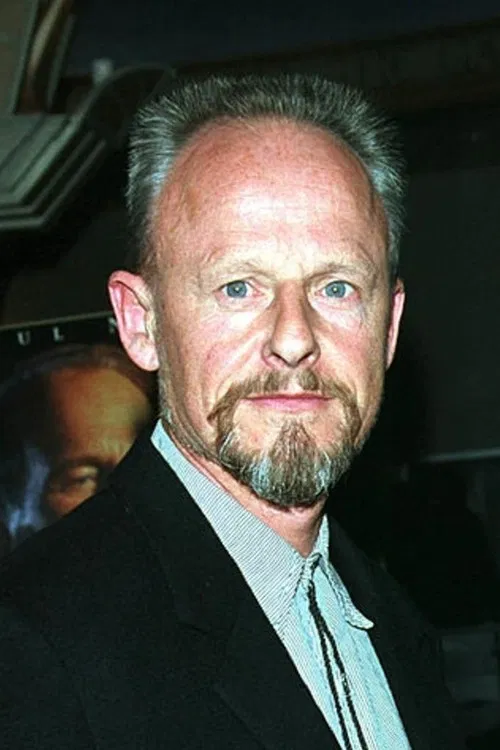 Marek Kanievska profile