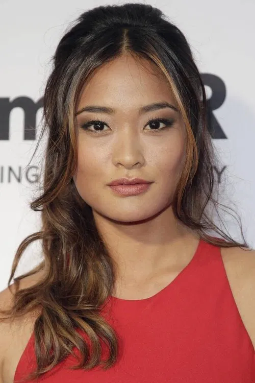 Jarah Mariano profile