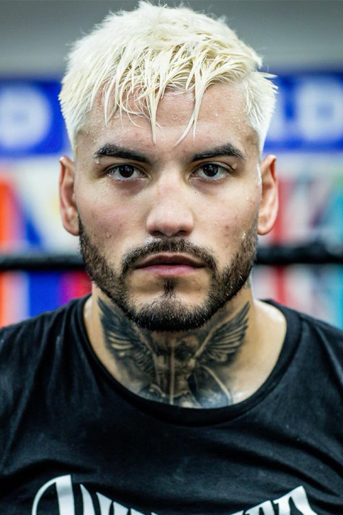 Alexis Salazar Flores profile