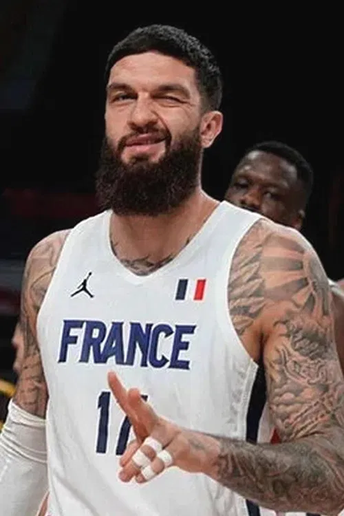 Vincent Poirier profile