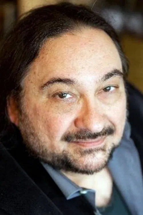 Gerald Papasian profile