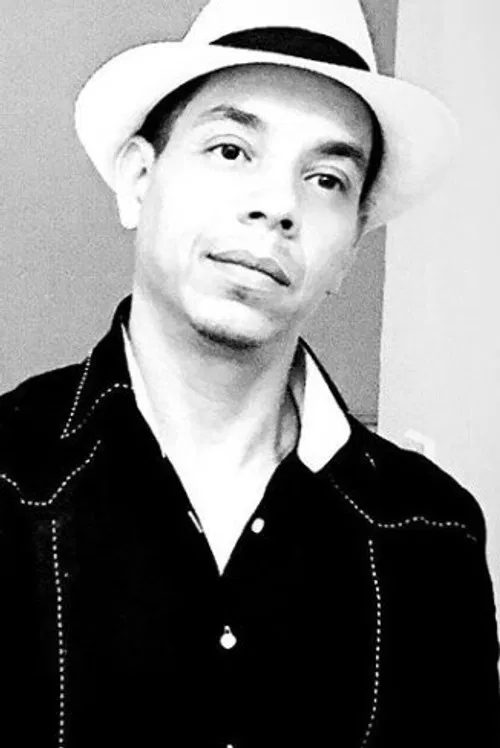 Renán Fernandez profile