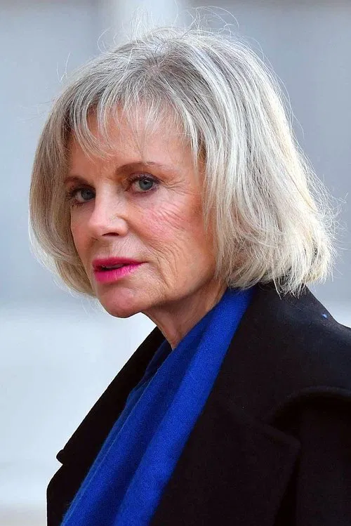 Élisabeth Guigou profile