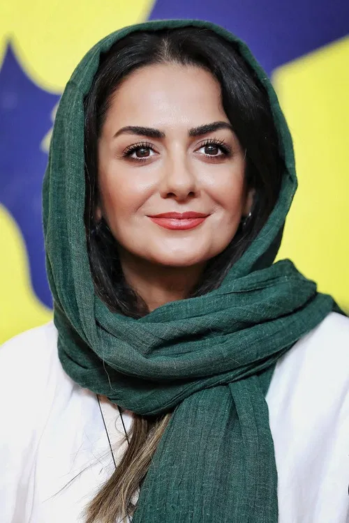 Bita Saharkhiz profile