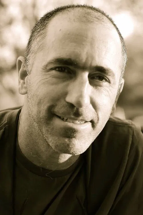 Yoram Astrakhan profile