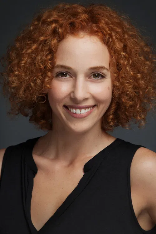 Elif Sönmez profile