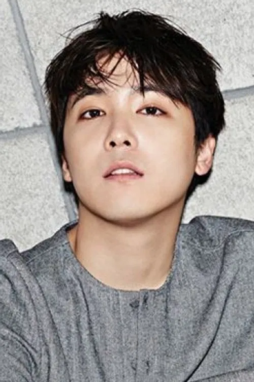 Lee Hong-gi profile