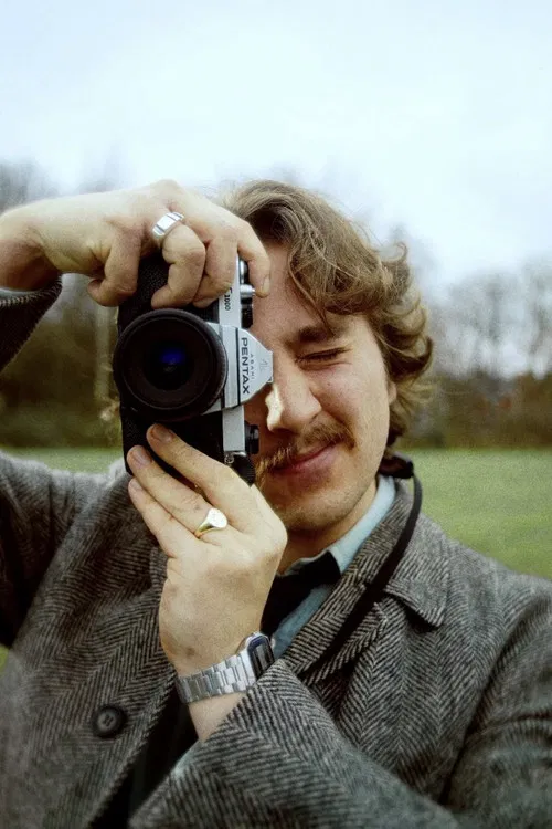 Hervey Bracken profile