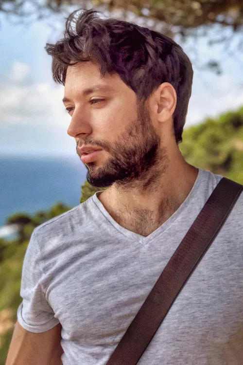 Chico Morera profile