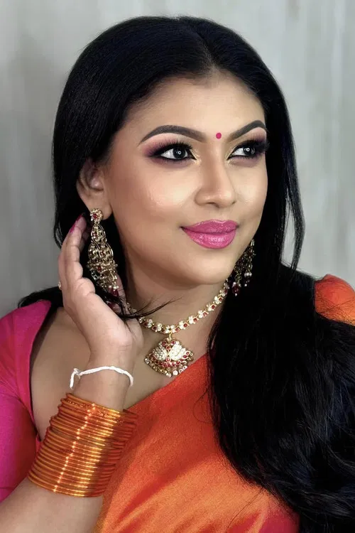 Niranjani Shanmugaraja profile