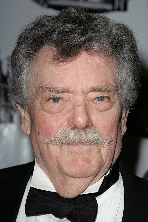 Bernard Fox profile