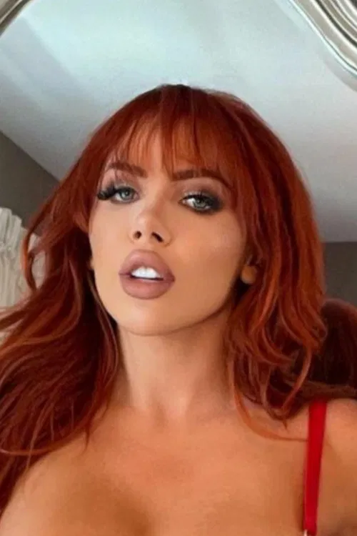 Amanda Nicole profile