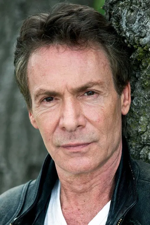 Robin Sachs profile