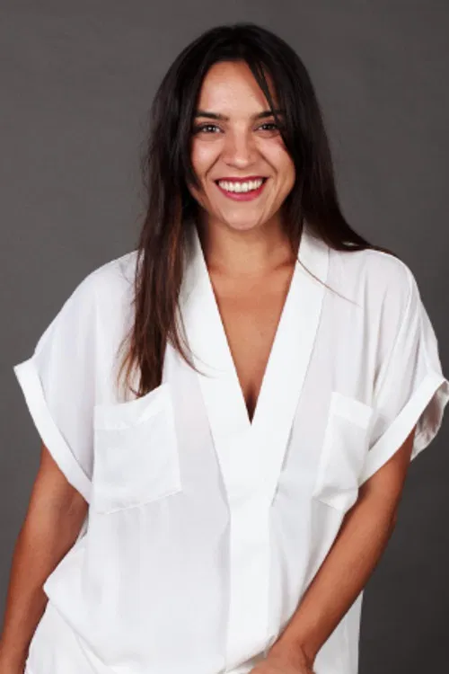 Neus Cortés profile