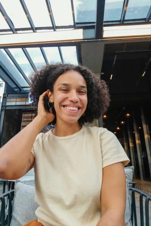 Paula Sabino profile