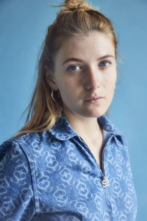 Adèle Sierra profile