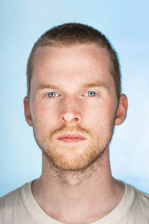 Logan Hawkes profile