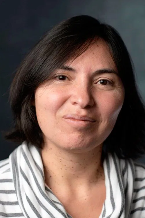 Alejandra Matus profile