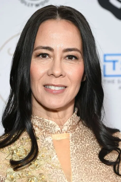 Angelique Midthunder profile