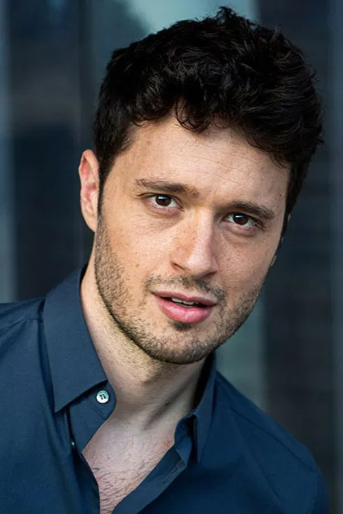 Emmanuel Medina profile