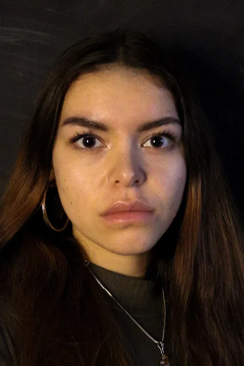 Emma diamond profile