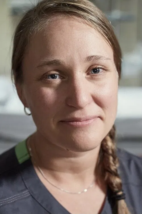 Jennifer Hanks profile