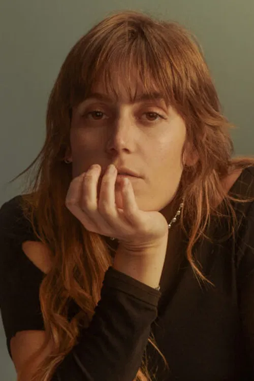 Lucy Sandler profile