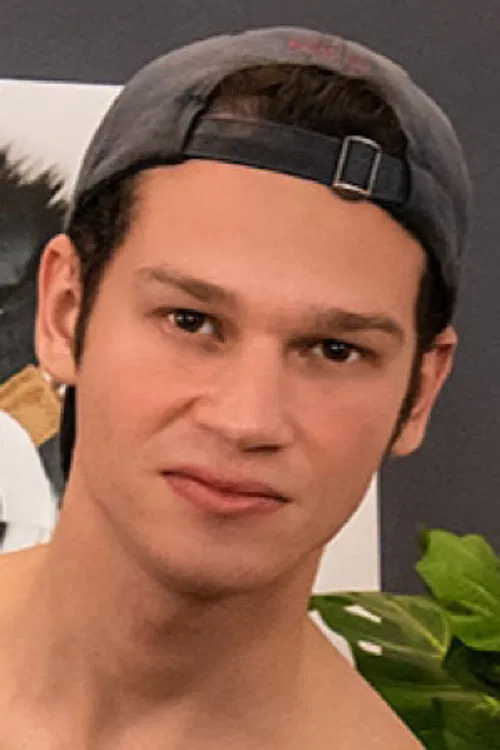 Raphael Andrioli profile