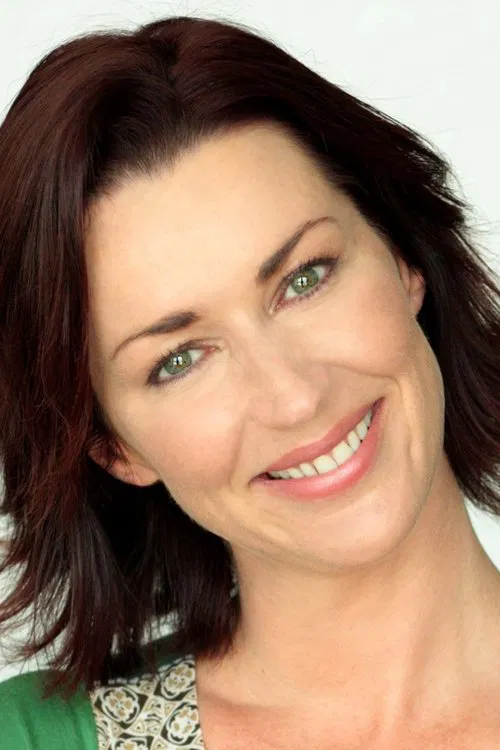 Stephanie Paul profile