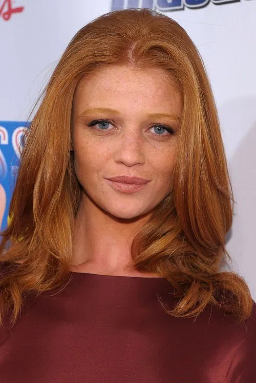 Cintia Dicker profile