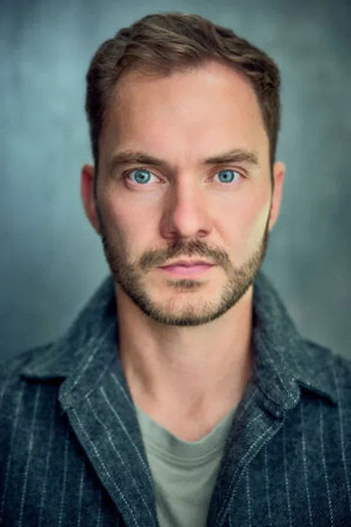 Simon Lennon profile