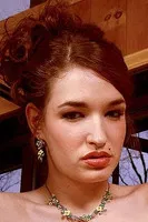 Lily Valentine profile