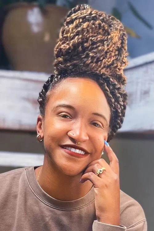 Natalie Miles profile