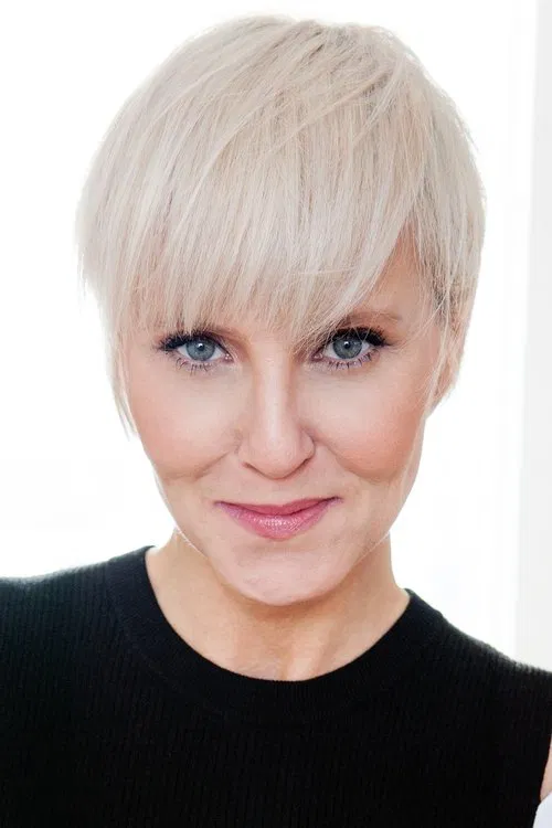 Pénélope McQuade profile