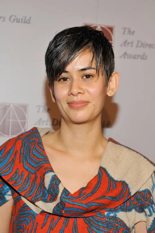 Suttirat Anne Larlarb profile