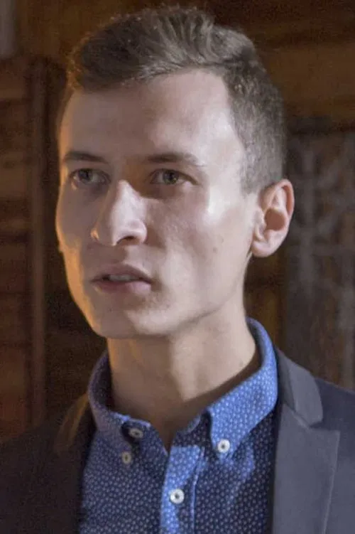 Charlie Dean profile