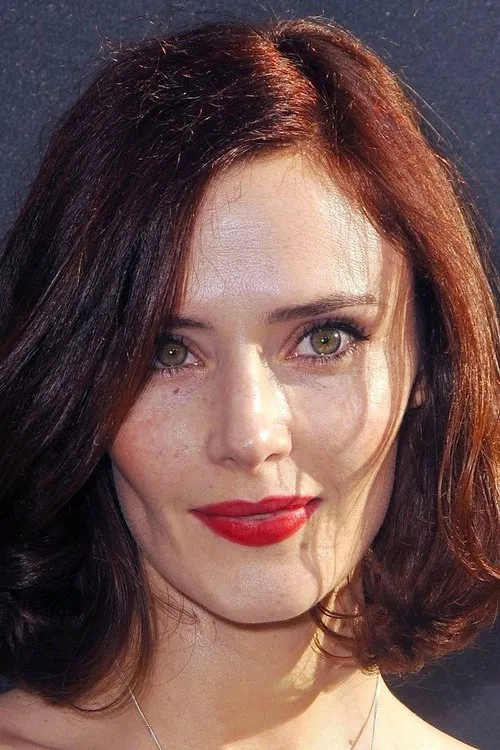 Rebecca Calder profile