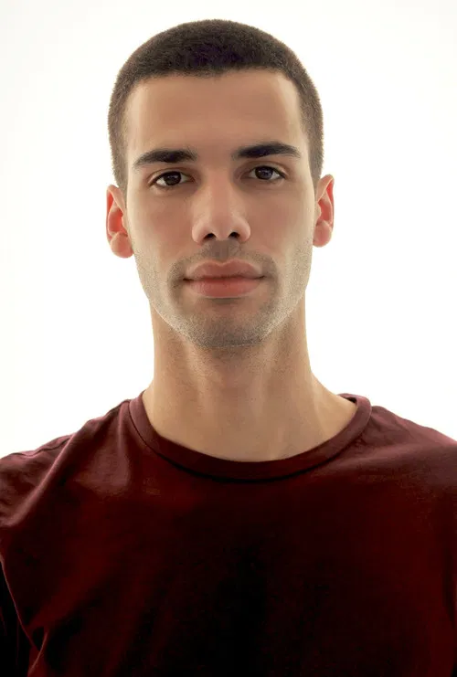 Pedro Tavares profile